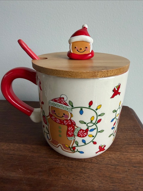 Temp-Tations Other - Temp-tations by Tara Christmas Gingerbread Elf 18 Oz Mug Lid Spoon Set